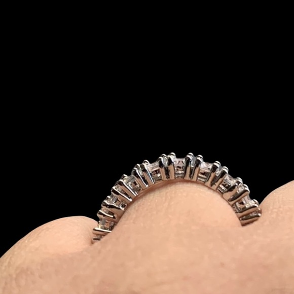 PRINCESS CUT ETERNITY BAND - Picture 5 of 5
